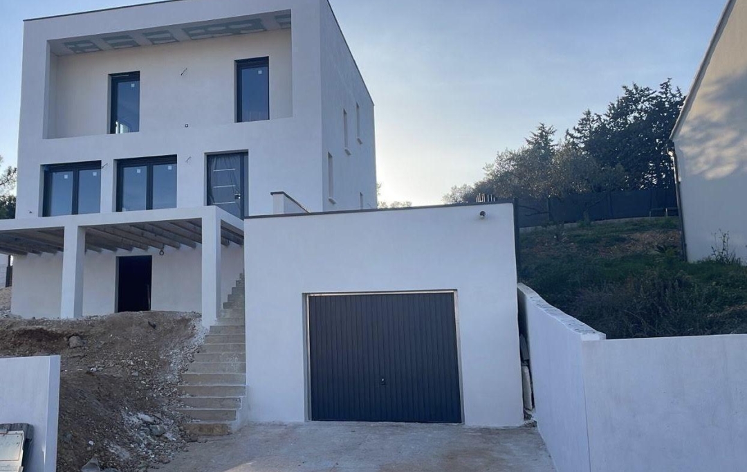 GL IMMOBILIER : House | SAINT-GILLES (30800) | 124 m2 | 375 000 € 