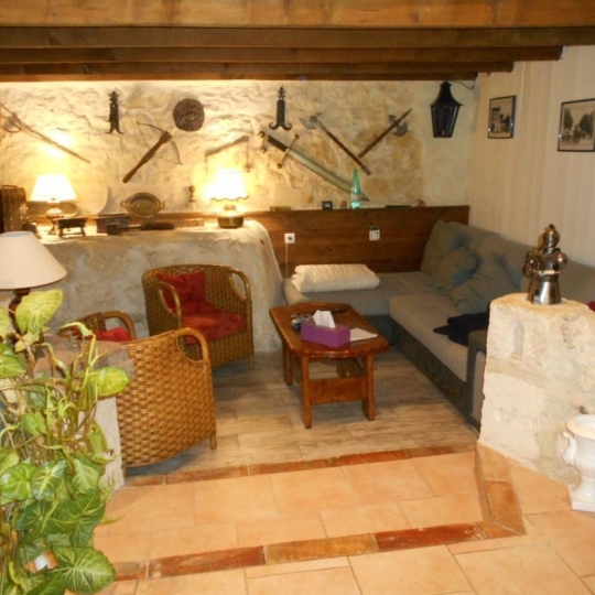  GL IMMOBILIER : House | ARLES (13200) | 196 m2 | 339 900 € 