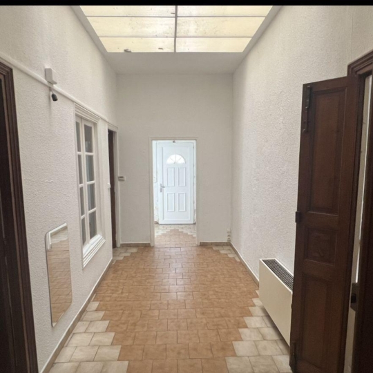  GL IMMOBILIER : Immeuble | SAINT-GILLES (30800) | 230 m2 | 250 000 € 