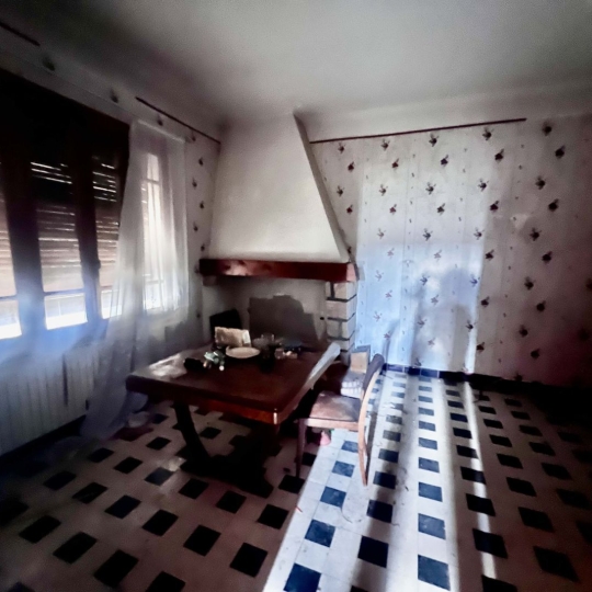  GL IMMOBILIER : Maison / Villa | SAINT-GILLES (30800) | 135 m2 | 195 000 &euro; 