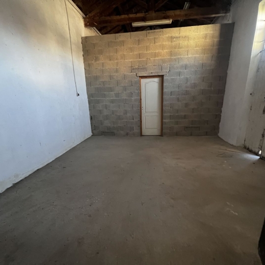  GL IMMOBILIER : Autres | SAINT-GILLES (30800) | 90 m2 | 55 000 &euro; 