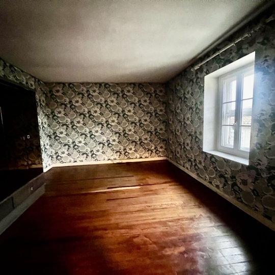  GL IMMOBILIER : House | SAINT-GILLES (30800) | 239 m2 | 270 000 &euro; 
