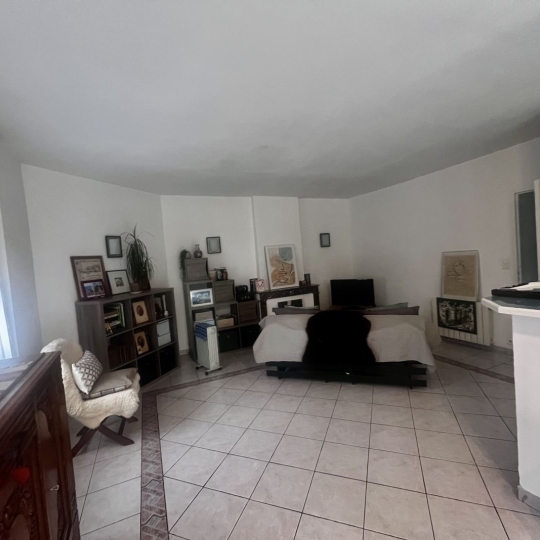  GL IMMOBILIER : Building | SAINT-GILLES (30800) | 130 m2 | 199 000 &euro; 