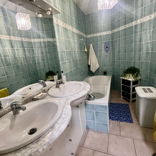  GL IMMOBILIER : House | SAINT-GILLES (30800) | 84 m2 | 140 000 &euro; 
