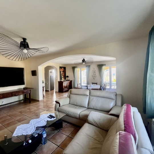  GL IMMOBILIER : House | SAINT-GILLES (30800) | 160 m2 | 399 000 &euro; 