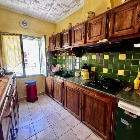  GL IMMOBILIER : House | SAINT-GILLES (30800) | 115 m2 | 246 000 &euro; 