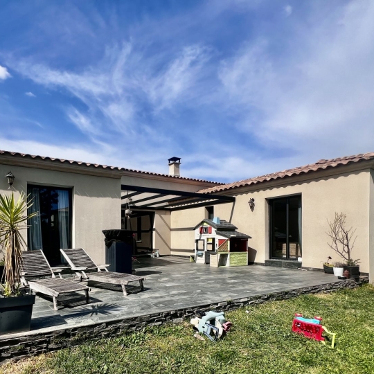  GL IMMOBILIER : House | SAINT-GILLES (30800) | 106 m2 | 409 000 &euro; 