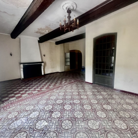  GL IMMOBILIER : House | SAINT-GILLES (30800) | 220 m2 | 169 000 &euro; 