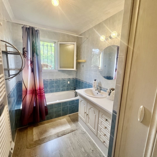  GL IMMOBILIER : Maison / Villa | SAINT-GILLES (30800) | 116 m2 | 299 000 &euro; 