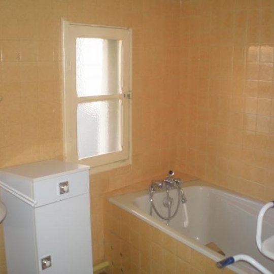 GL IMMOBILIER : House | SAINT-GILLES (30800) | 106 m2 | 85 000 &euro; 