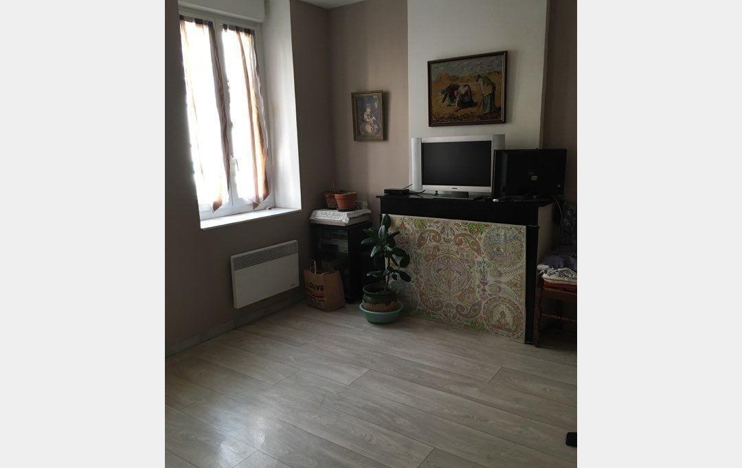 GL IMMOBILIER : Immeuble | SAINT-GILLES (30800) | 130 m2 | 199 000 € 