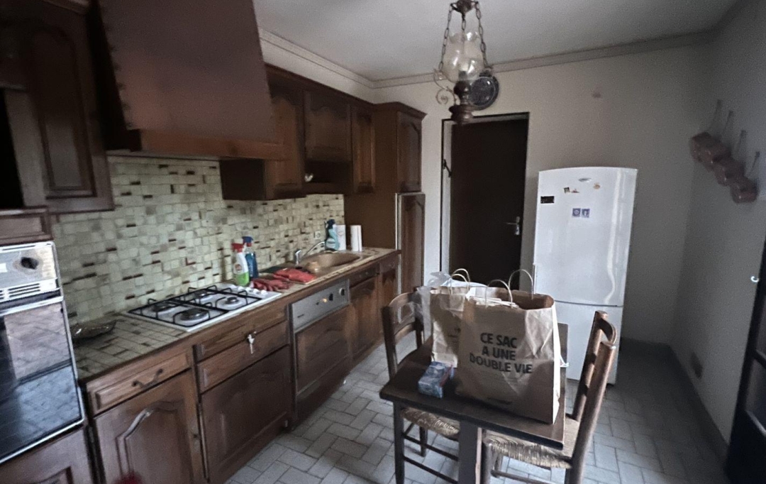 GL IMMOBILIER : Maison / Villa | SAINT-GILLES (30800) | 100 m2 | 220 000 € 