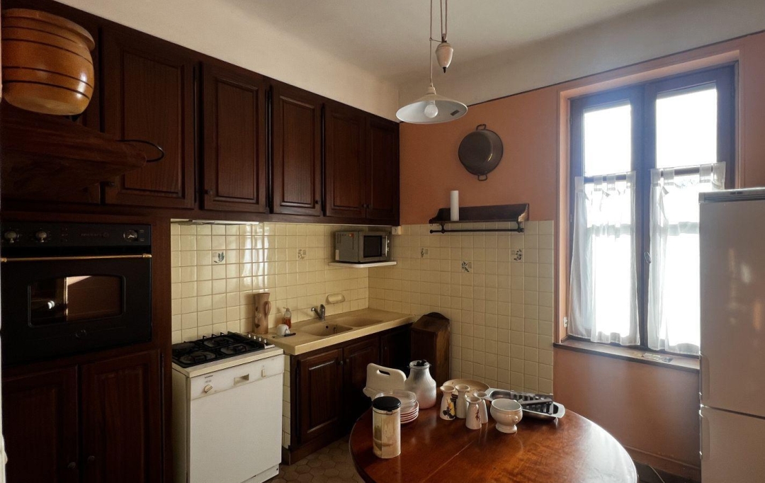 GL IMMOBILIER : Maison / Villa | SAINT-GILLES (30800) | 175 m2 | 224 000 € 