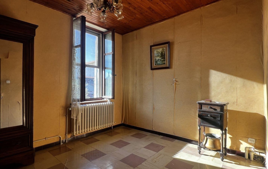 GL IMMOBILIER : Maison / Villa | SAINT-GILLES (30800) | 175 m2 | 224 000 € 