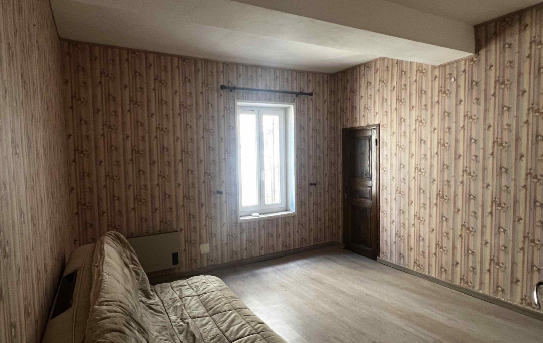 GL IMMOBILIER : Maison / Villa | SAINT-GILLES (30800) | 131 m2 | 144 000 € 