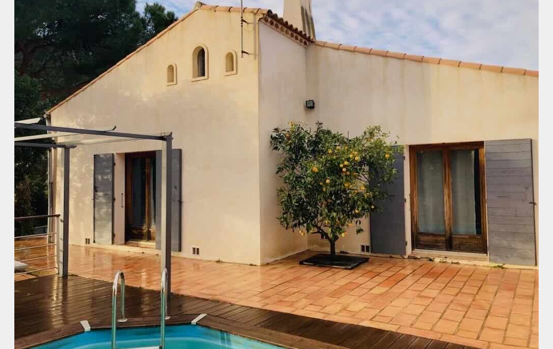 GL IMMOBILIER : Maison / Villa | SAINT-GILLES (30800) | 229 m2 | 346 000 € 