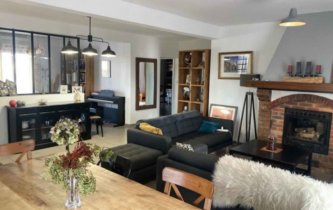 GL IMMOBILIER : Maison / Villa | SAINT-GILLES (30800) | 229 m2 | 346 000 € 