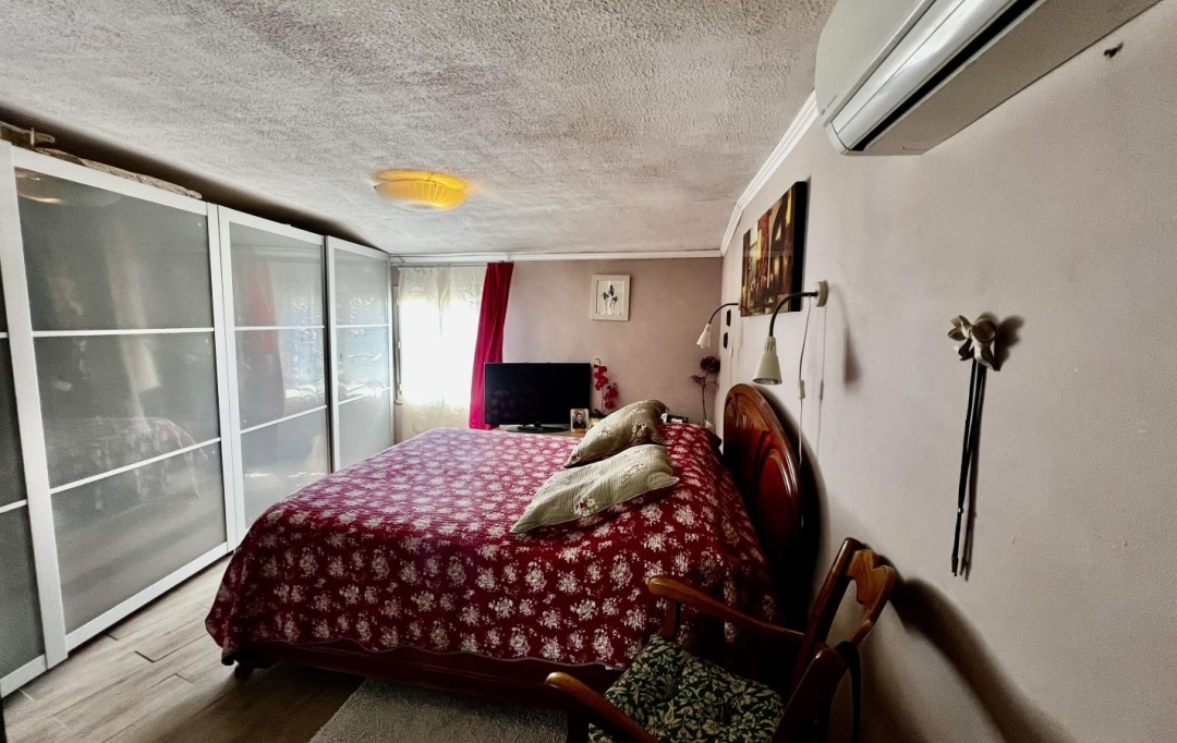 GL IMMOBILIER : Maison / Villa | SAINT-GILLES (30800) | 98 m2 | 127 000 € 