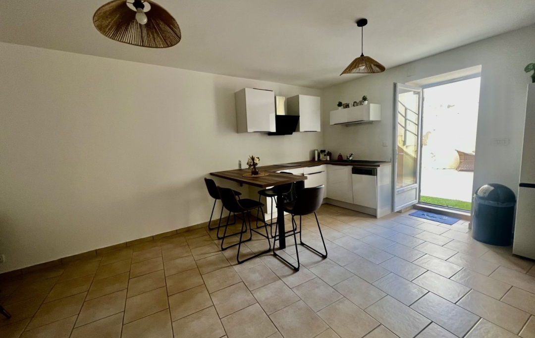 GL IMMOBILIER : Maison / Villa | SAINT-GILLES (30800) | 74 m2 | 176 000 € 