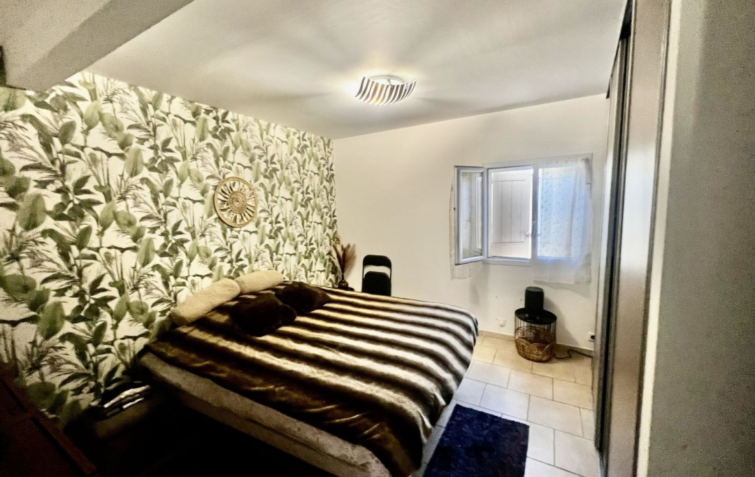 GL IMMOBILIER : Maison / Villa | SAINT-GILLES (30800) | 74 m2 | 176 000 € 