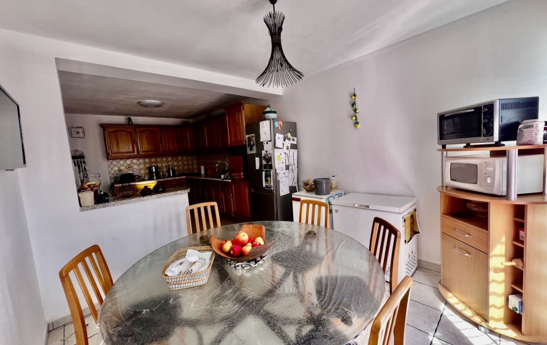 GL IMMOBILIER : Maison / Villa | SAINT-GILLES (30800) | 117 m2 | 262 500 € 