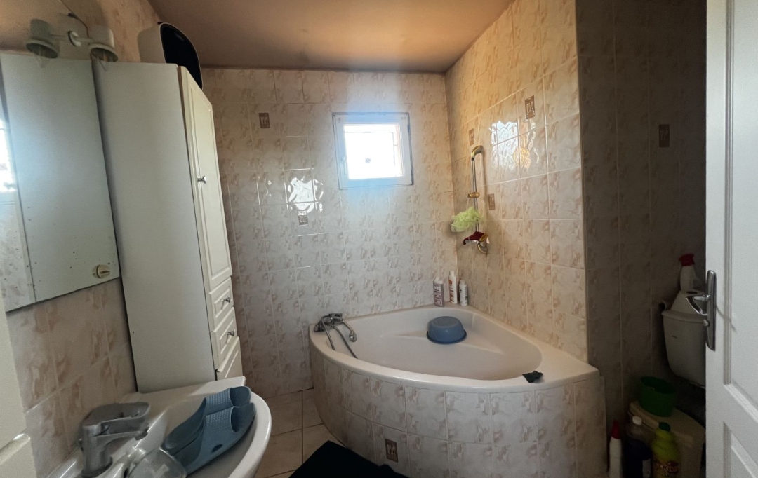 GL IMMOBILIER : Maison / Villa | SAINT-GILLES (30800) | 96 m2 | 241 500 € 