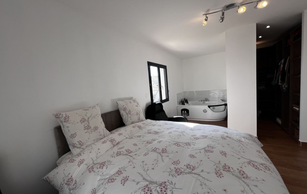GL IMMOBILIER : Maison / Villa | SAINT-GILLES (30800) | 118 m2 | 495 000 € 