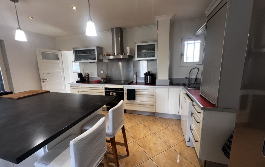 GL IMMOBILIER : House | SAINT-GILLES (30800) | 100 m2 | 283 000 &euro; 