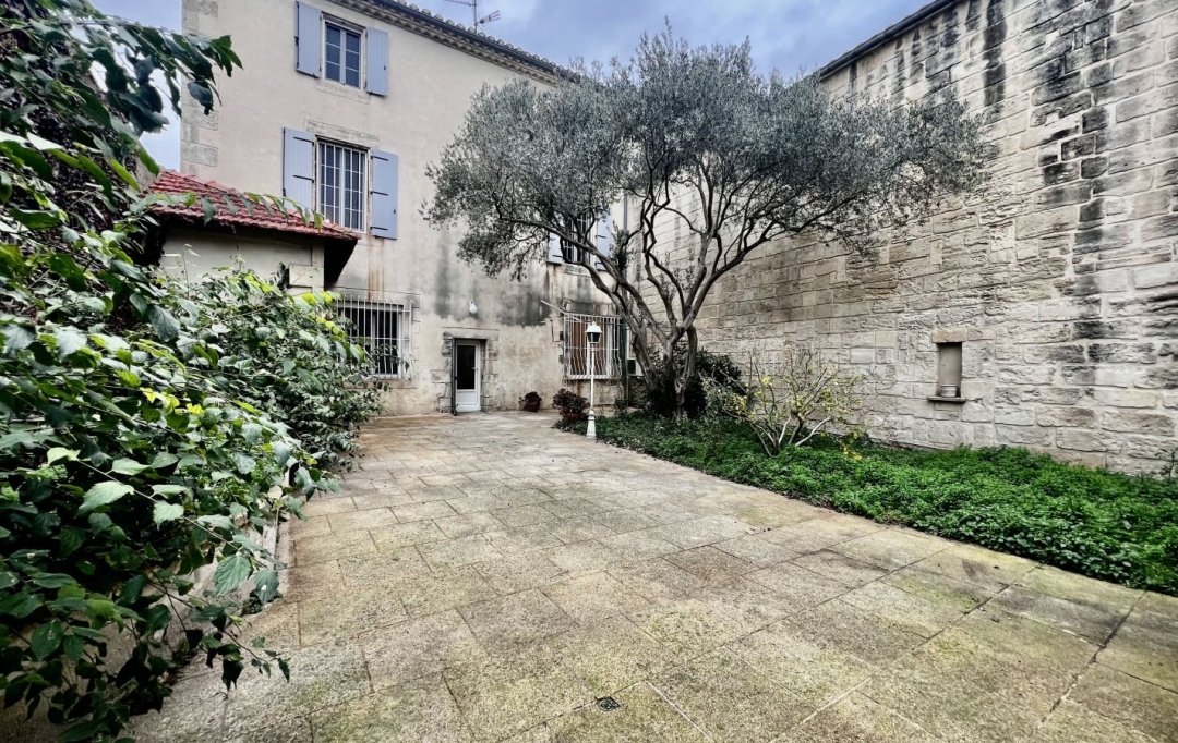 GL IMMOBILIER : House | SAINT-GILLES (30800) | 239 m2 | 270 000 &euro; 