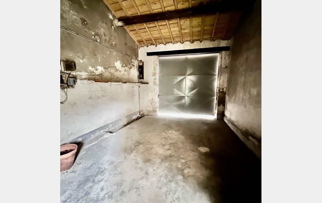 GL IMMOBILIER : House | SAINT-GILLES (30800) | 239 m2 | 270 000 &euro; 
