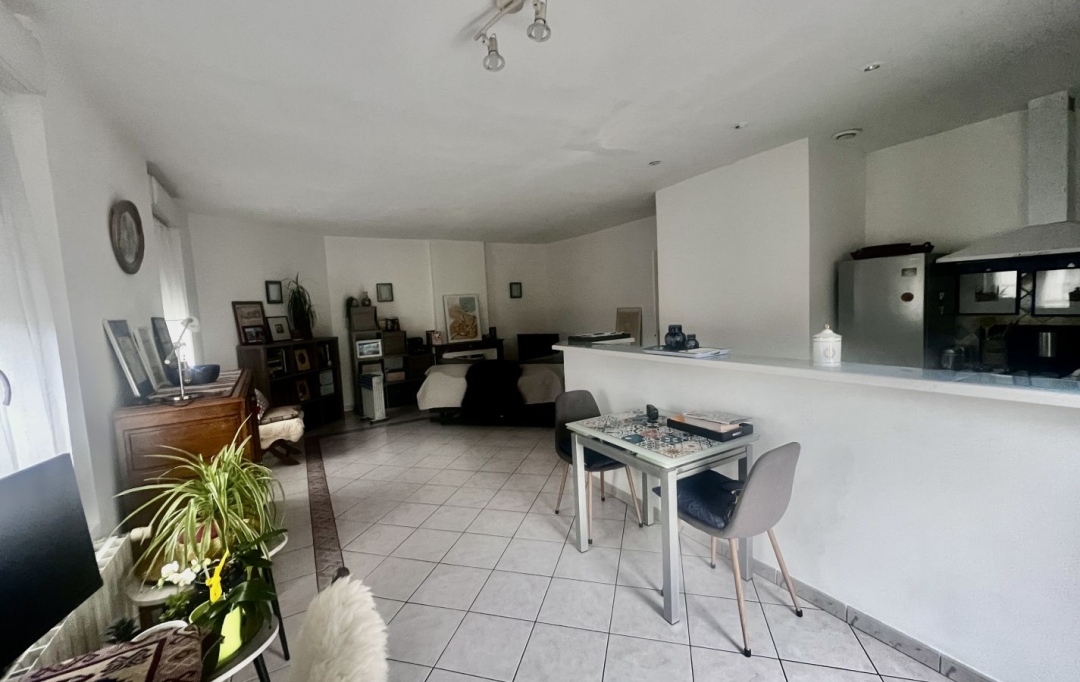 GL IMMOBILIER : Building | SAINT-GILLES (30800) | 130 m2 | 199 000 &euro; 