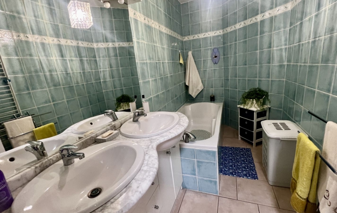 GL IMMOBILIER : House | SAINT-GILLES (30800) | 84 m2 | 140 000 &euro; 