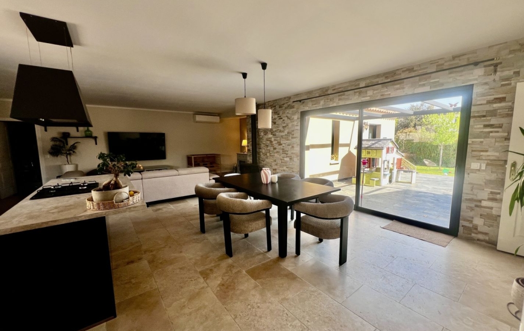 GL IMMOBILIER : House | SAINT-GILLES (30800) | 106 m2 | 409 000 &euro; 