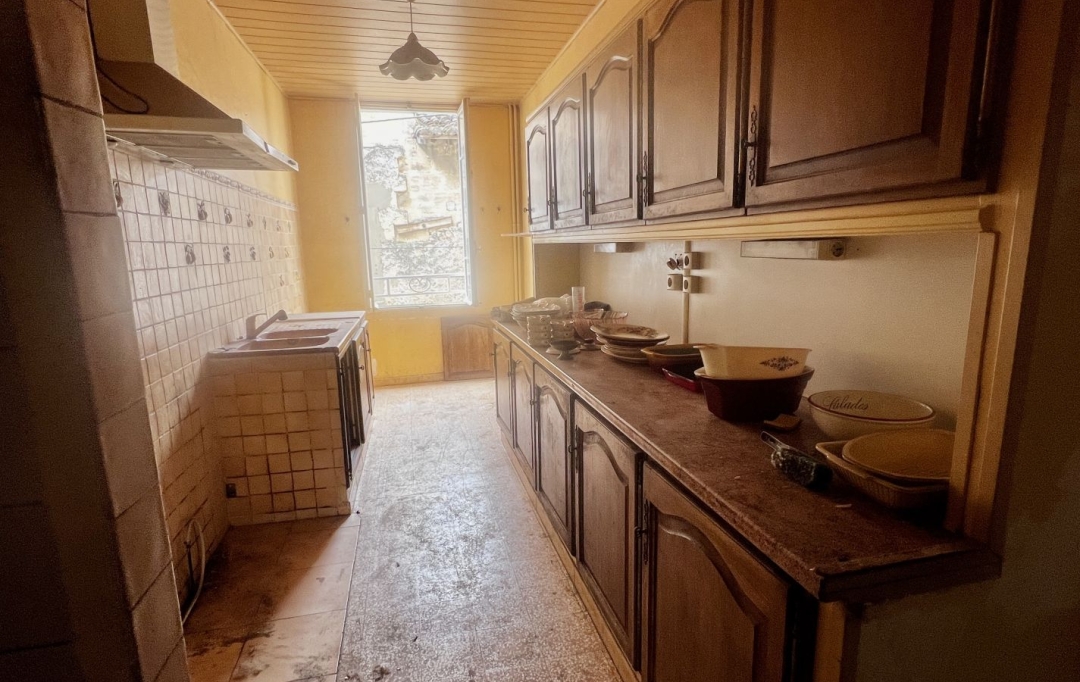 GL IMMOBILIER : House | SAINT-GILLES (30800) | 220 m2 | 169 000 &euro; 