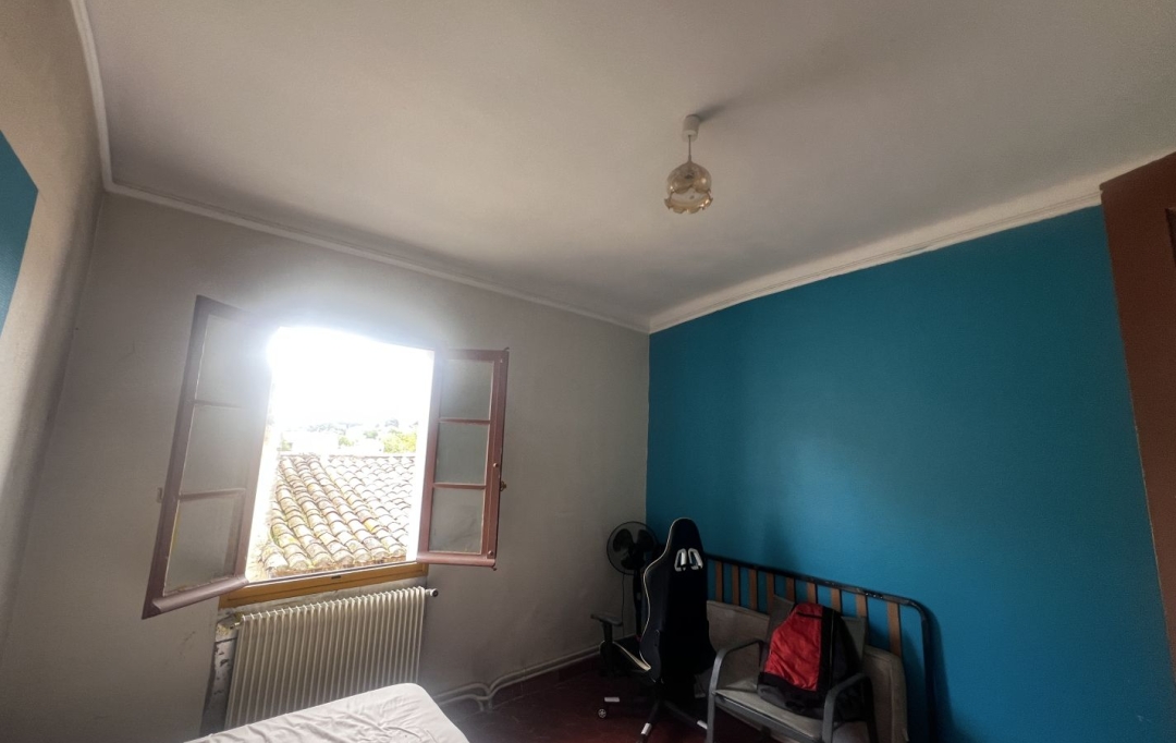 GL IMMOBILIER : House | SAINT-GILLES (30800) | 220 m2 | 169 000 &euro; 