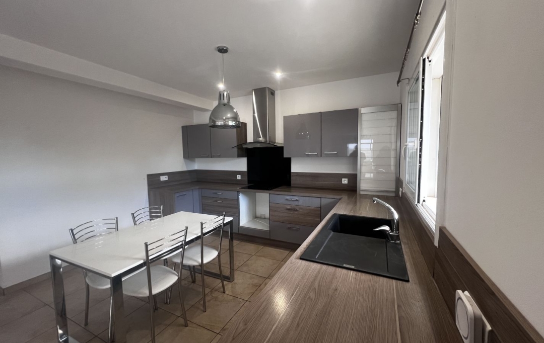 GL IMMOBILIER : House | SAINT-GILLES (30800) | 105 m2 | 345 000 &euro; 