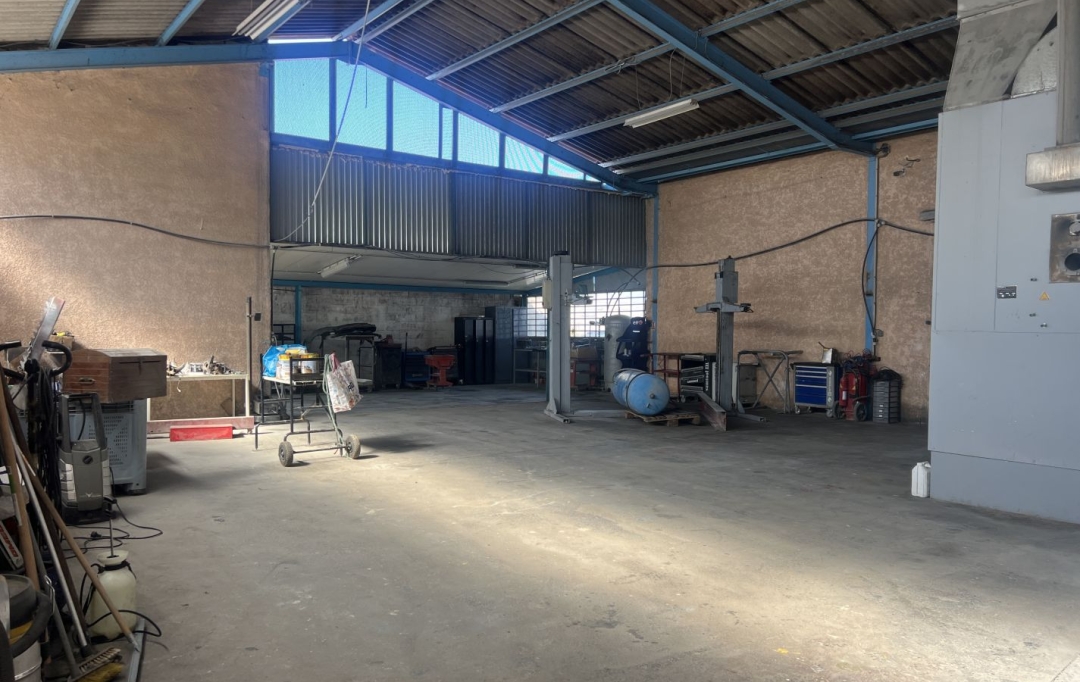 GL IMMOBILIER : Autres | SAINT-GILLES (30800) | 500 m2 | 357 000 &euro; 