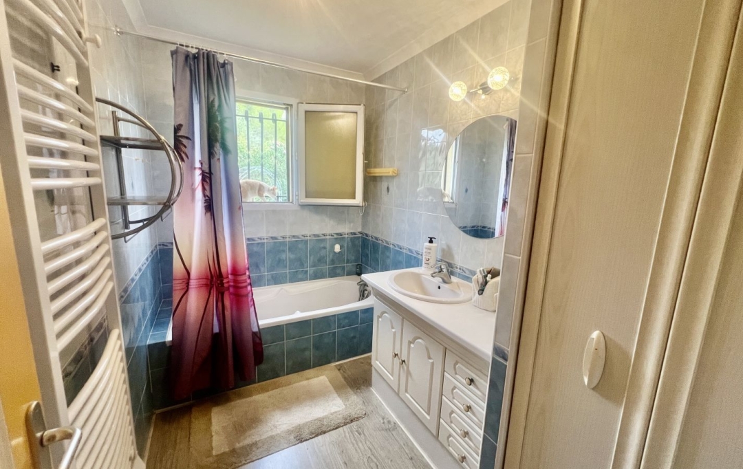 GL IMMOBILIER : Maison / Villa | SAINT-GILLES (30800) | 116 m2 | 299 000 &euro; 