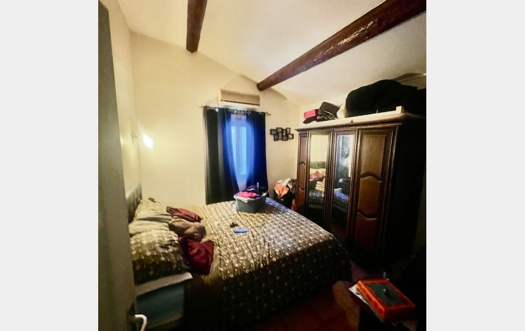 GL IMMOBILIER : Immeuble | SAINT-GILLES (30800) | 210 m2 | 299 000 &euro; 