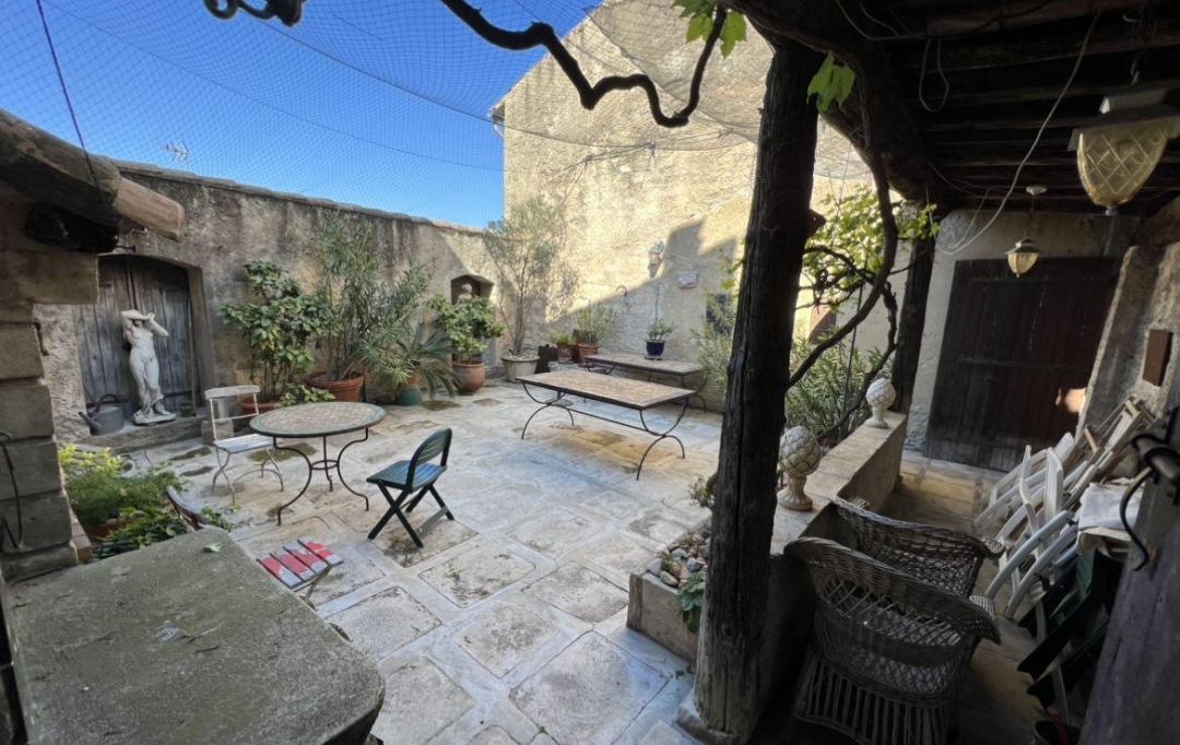 GL IMMOBILIER : Maison / Villa | SAINT-GILLES (30800) | 340 m2 | 250 000 € 