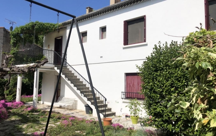 Villa SAINT-GILLES 113 m2 254 000 € Villa SAINT-GILLES 113 m2 254 000 €