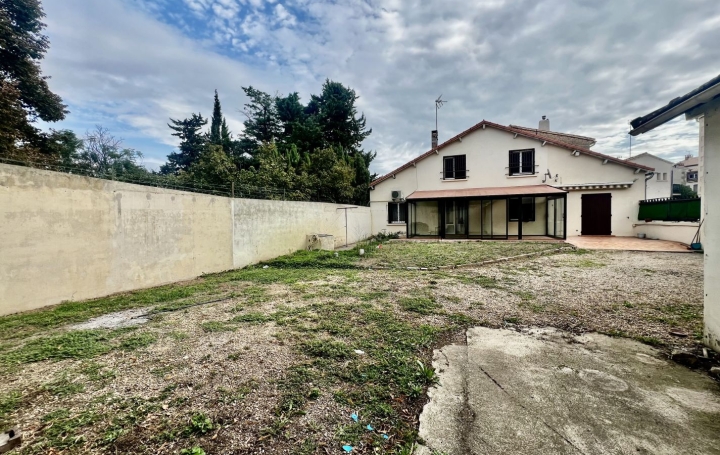  GL IMMOBILIER Maison / Villa | SAINT-GILLES (30800) | 112 m2 | 289 000 € 