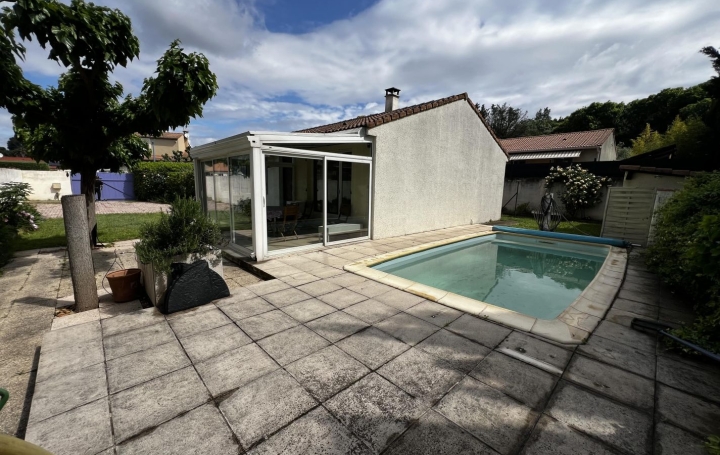 Villa SAINT-GILLES 86 m2 278 000 € Villa SAINT-GILLES 86 m2 278 000 €
