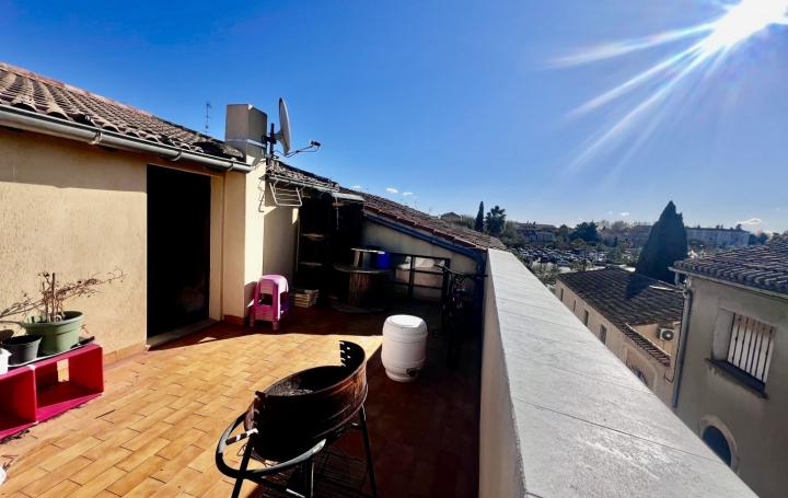 Maison de village   SAINT-GILLES  80 m2 139 000 € 