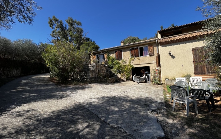  GL IMMOBILIER House | SAINT-GILLES (30800) | 133 m2 | 486 000 € 