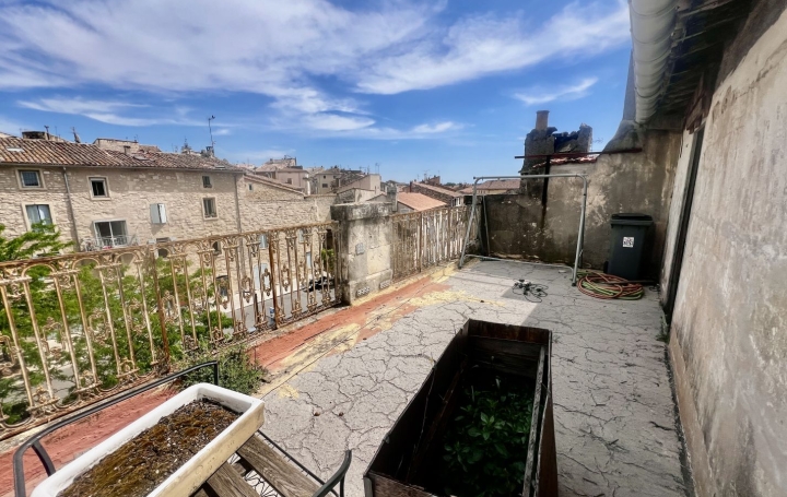 Maison   SAINT-GILLES  220 m2 169 000 € 