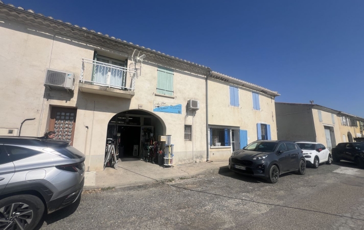  GL IMMOBILIER Commerces | SAINT-GILLES (30800) | 155 m2 | 95 000 € 