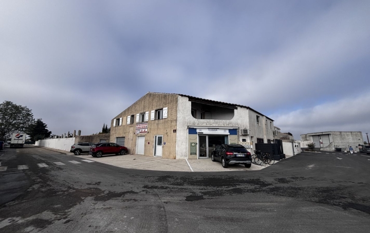 Immeuble   SAINTES-MARIES-DE-LA-MER  400 m2 560 000 € 
