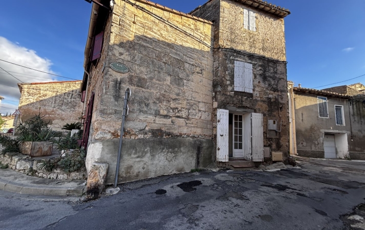 Maison   SAINT-GILLES  102 m2 109 000 € 